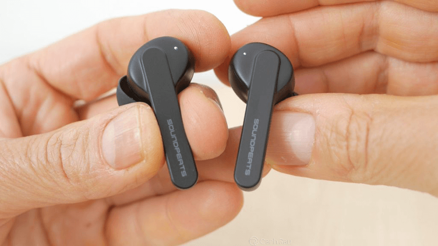 Cách kết nối tai nghe Bluetooth với điện thoại hình 1